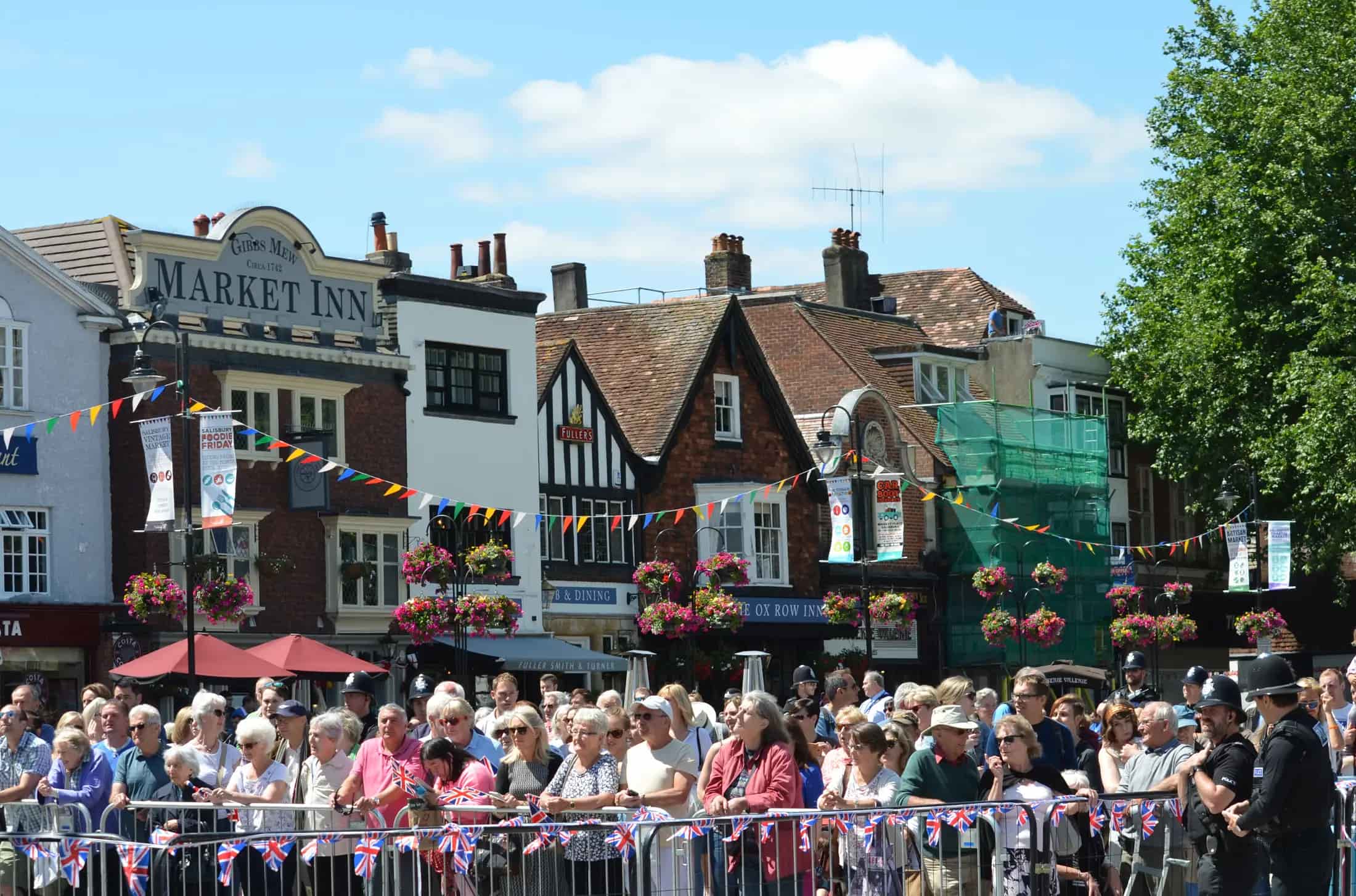 Royal Family Spectators